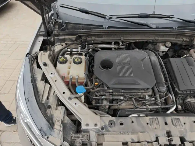 Roewe RX5 — Фото автомобиля 21