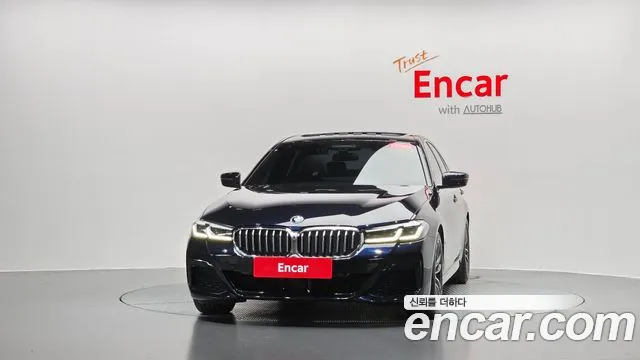 BMW 5 Series G30 — Фото автомобиля 3