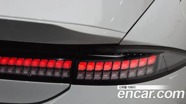 Hyundai Ioniq 6 — Фото автомобиля 7
