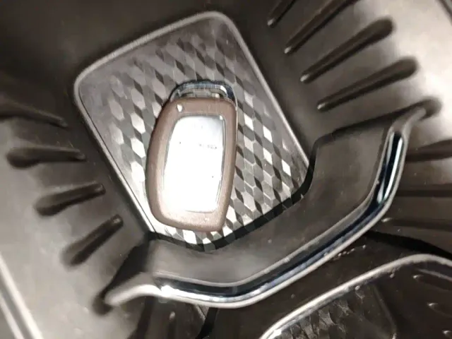 Chevrolet Menlo — Фото автомобиля 8