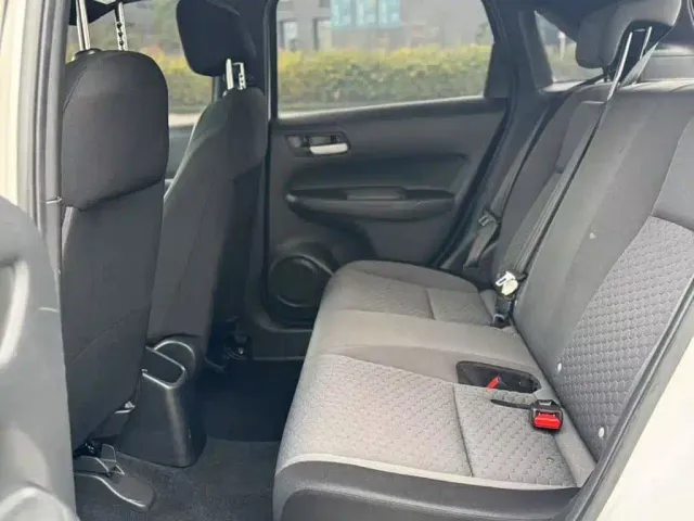 Honda Fit — Фото автомобиля 6