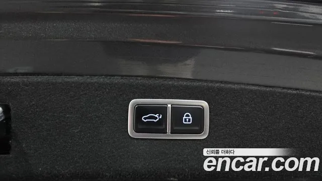 Genesis G80 Бензин 2.5 турбо 2WD — Фото автомобиля 16
