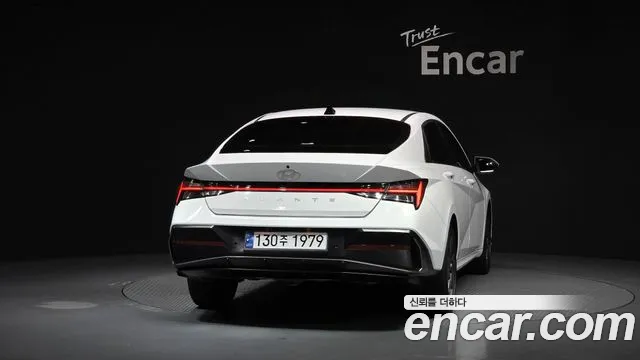 Hyundai AVANTE Новый Avante (CN7) — Фото автомобиля 4