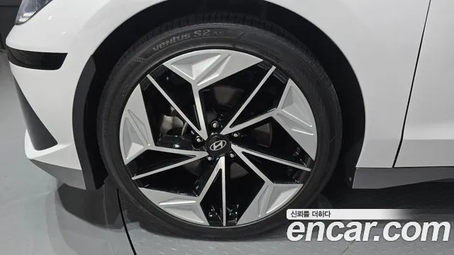 Hyundai Ioniq 6 — Фото автомобиля 5