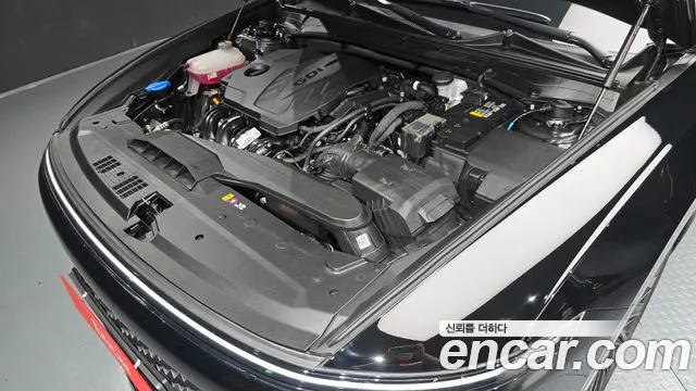 Hyundai Grandeur Grandeur (GN7) 2.5 Бензин 2WD — Фото автомобиля 5