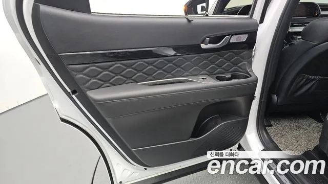 Hyundai Palisade Palisade Дизель 2.2 2WD — Фото автомобиля 22