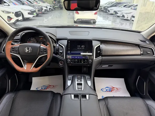 Honda Avancier — Фото автомобиля 5