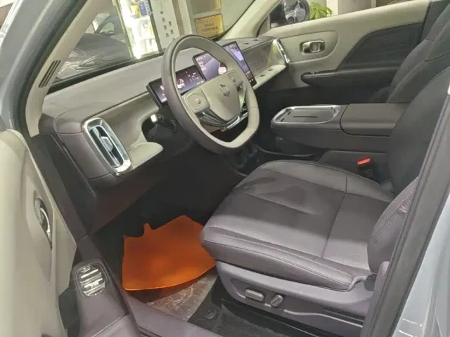 Leapmotor Leapmotor B10 2025 510 Joy Edition — Фото автомобиля 14