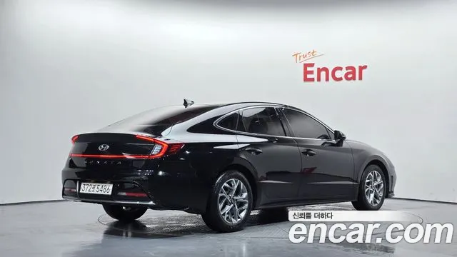 Hyundai Sonata — Фото автомобиля 2
