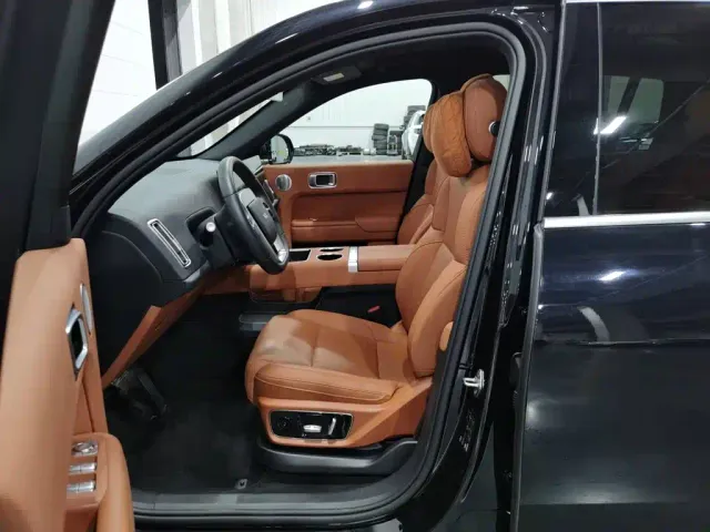 Li Auto L7 — Фото автомобиля 10