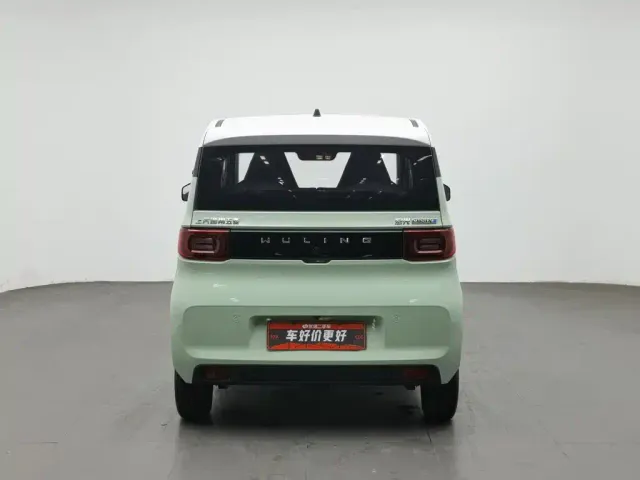 Wuling Hongguang Mini EV — Фото автомобиля 4