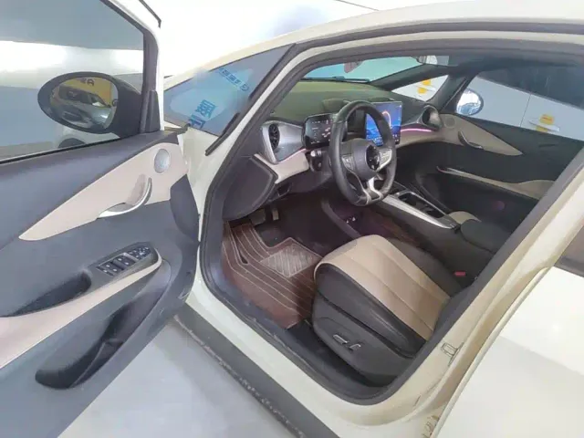 BYD Dolphin — Фото автомобиля 15