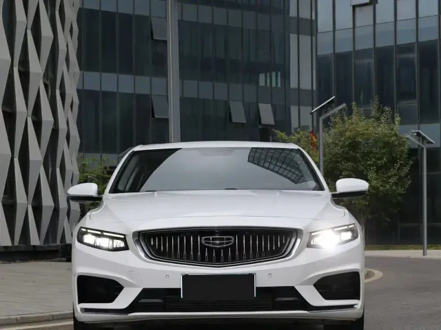 Geely Xingrui — Фото автомобиля 2