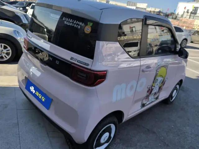 Wuling Hongguang Mini EV — Фото автомобиля 3