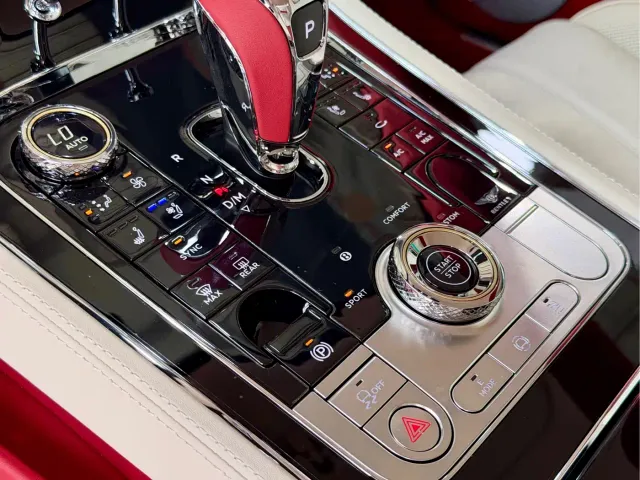 Bentley Continental Plug-in Hybrid — Фото автомобиля 16