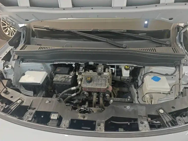 Leapmotor B10 — Фото автомобиля 19
