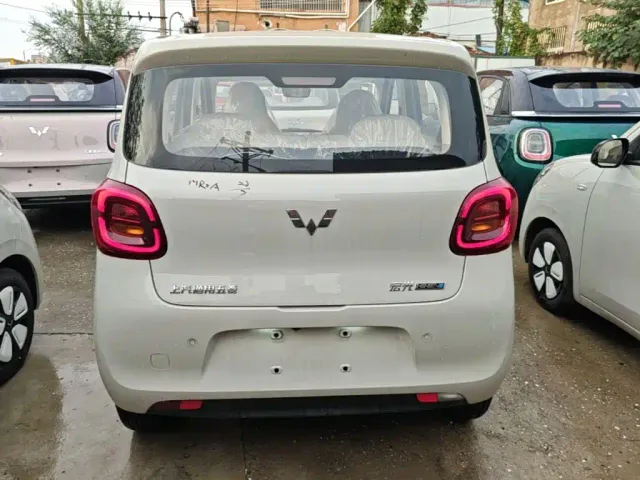 Wuling Hongguang Mini EV — Фото автомобиля 5