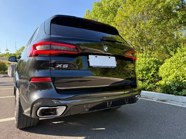 BMW X5 — Фото автомобиля 6