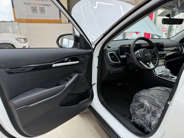 Kia Seltos — Фото автомобиля 8