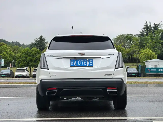 Cadillac XT5 — Фото автомобиля 6