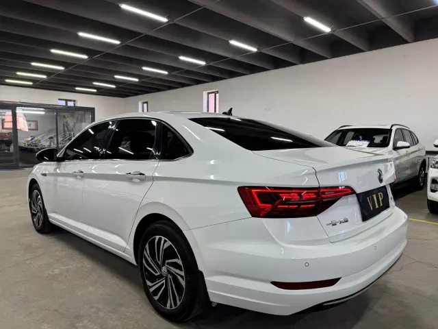 Volkswagen Sagitar — Фото автомобиля 5
