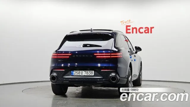 Genesis GV70 3.5T Бензин AWD — Фото автомобиля 3