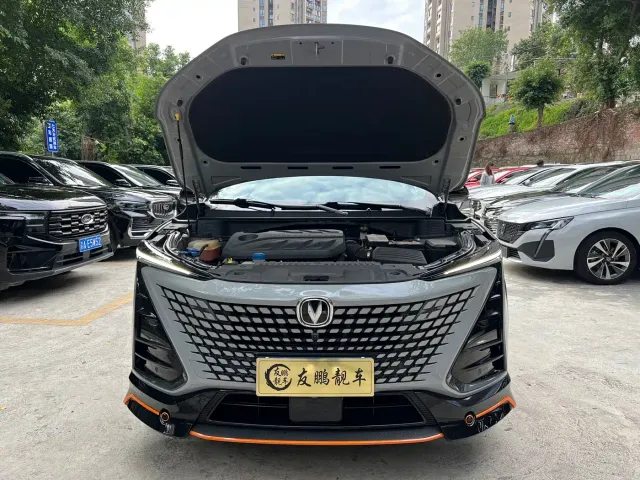 Changan UNI-T — Фото автомобиля 4