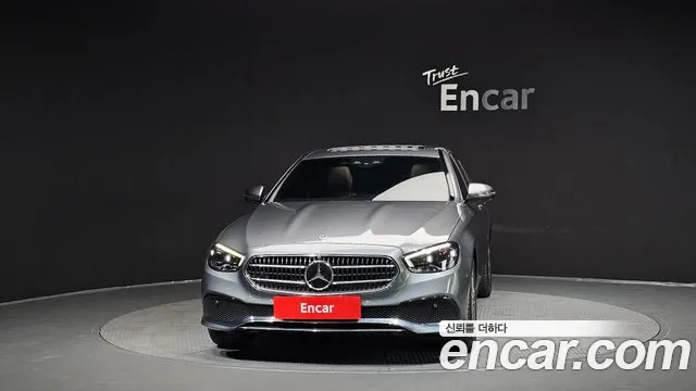 Mercedes-Benz E-Class E-класс W213 E350 4MATIC Avantgarde — Фото автомобиля 3