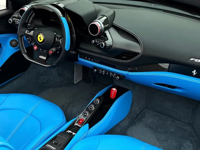 Ferrari F8 — Фото автомобиля 24