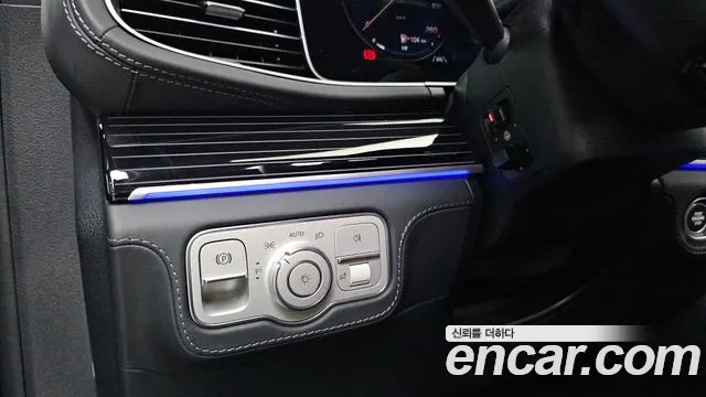 Mercedes-Benz GLS-Class — Фото автомобиля 23