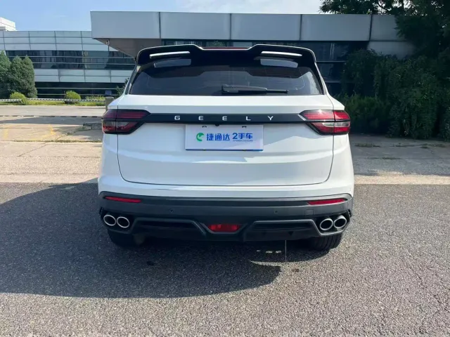Geely Binyue — Фото автомобиля 2