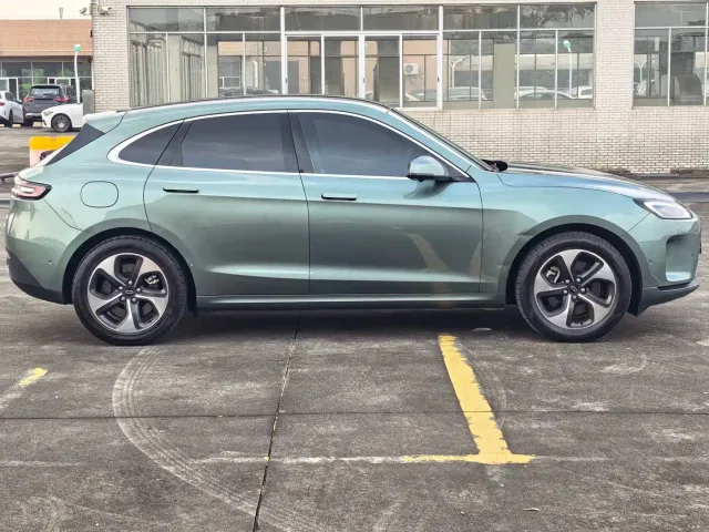 Aito M5 — Фото автомобиля 7