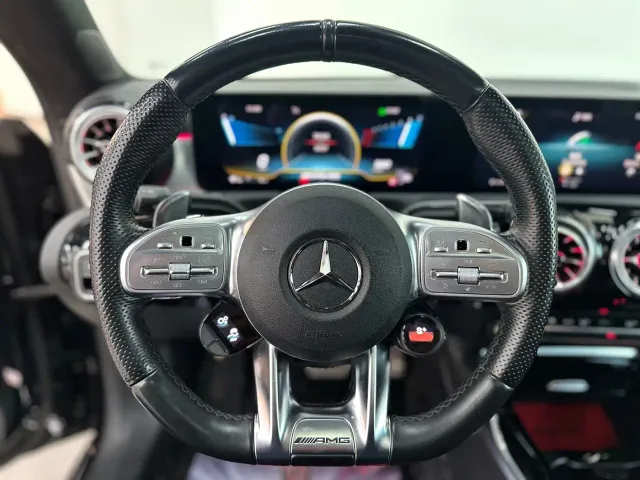 Mercedes-Benz CLA-Class AMG — Фото автомобиля 9