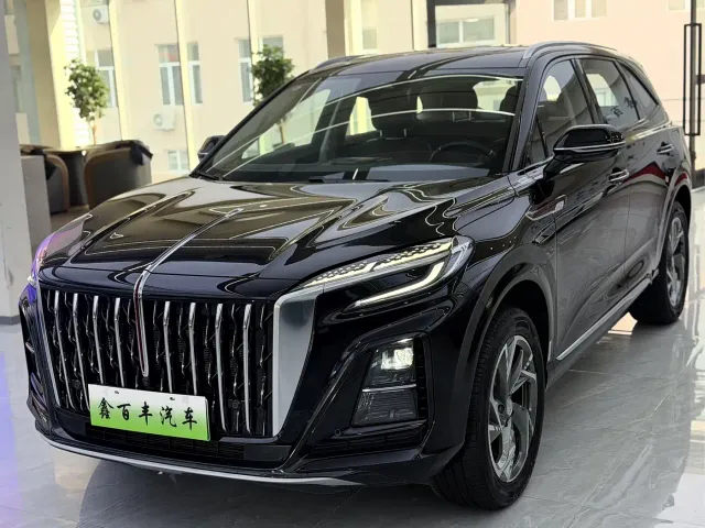 Фотография автомобиля — Hongqi HS3 PHEV