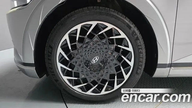 Hyundai Ioniq5 Ioniq5 Long Range AWD — Фото автомобиля 5