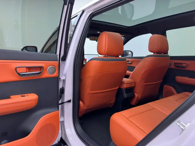 Toyota BoZhi 3X — Фото автомобиля 7