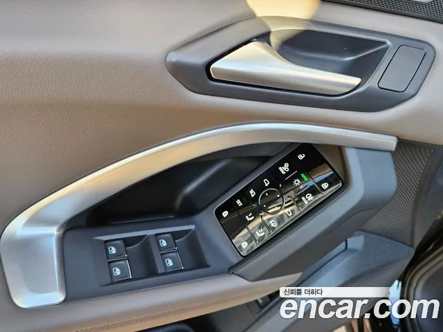 Audi Q5 40 TDI quattro Sportback S Line — Фото автомобиля 14