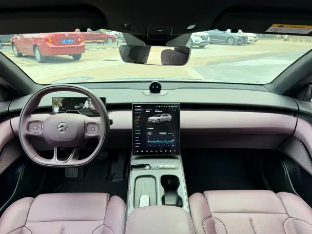 Nio ET5 Touring — Фото автомобиля 6