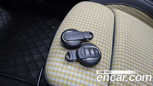 MINI Cooper — Фото автомобиля 20