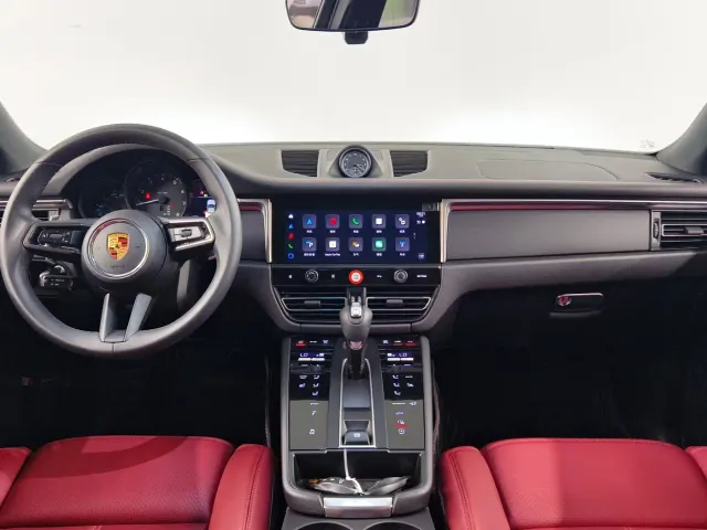 Porsche Macan — Фото автомобиля 9