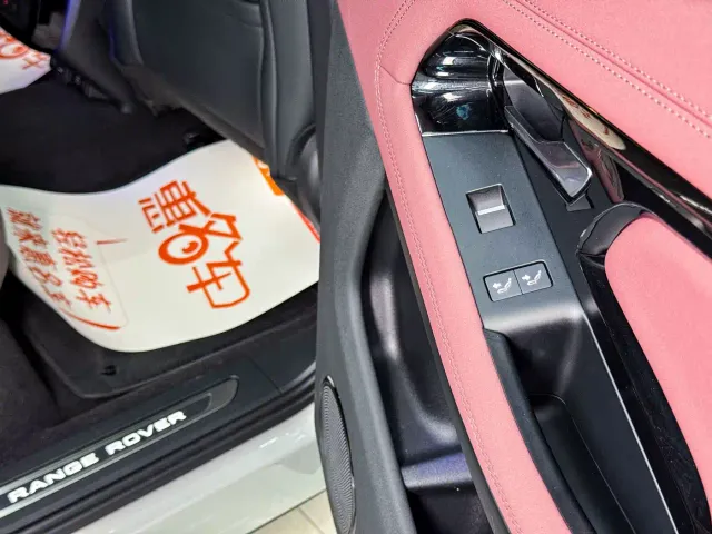 Land Rover Range Rover Evoque — Фото автомобиля 11