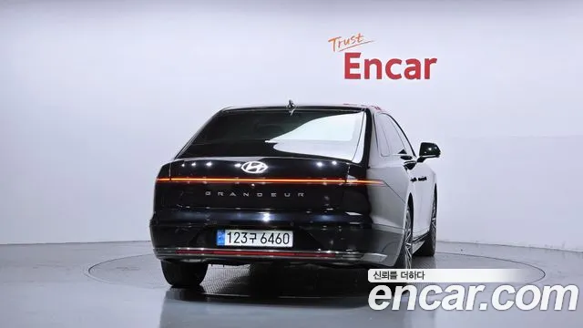 Hyundai Grandeur GN7 — Фото автомобиля 4