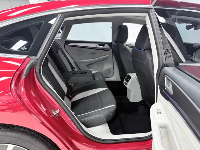 Volkswagen Lamando — Фото автомобиля 11