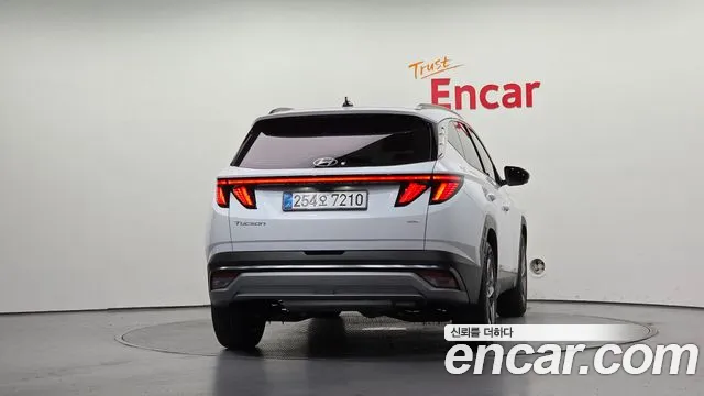Hyundai Tucson — Фото автомобиля 4