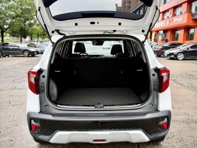 Kia Seltos — Фото автомобиля 14