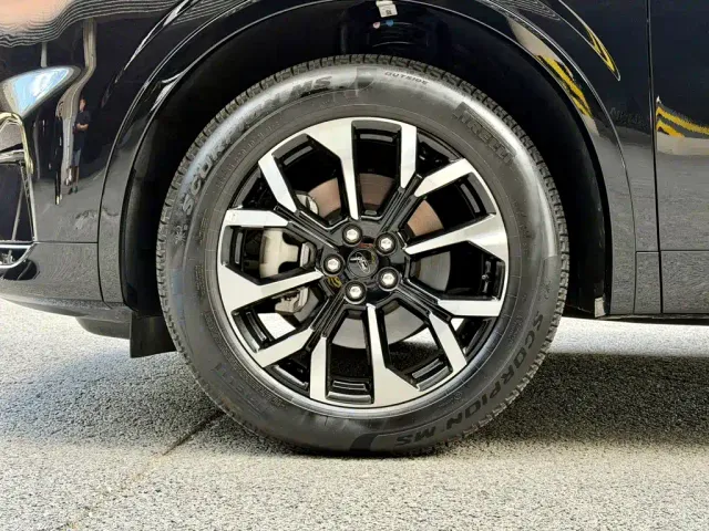 Ford Edge — Фото автомобиля 12