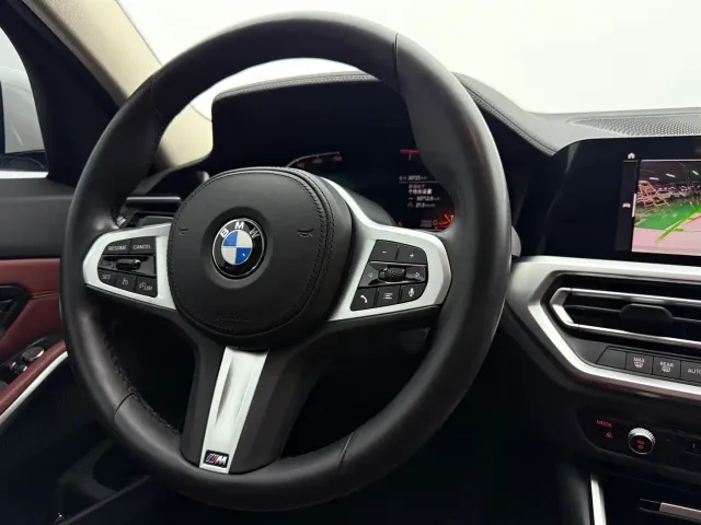 BMW 3 Series — Фото автомобиля 12