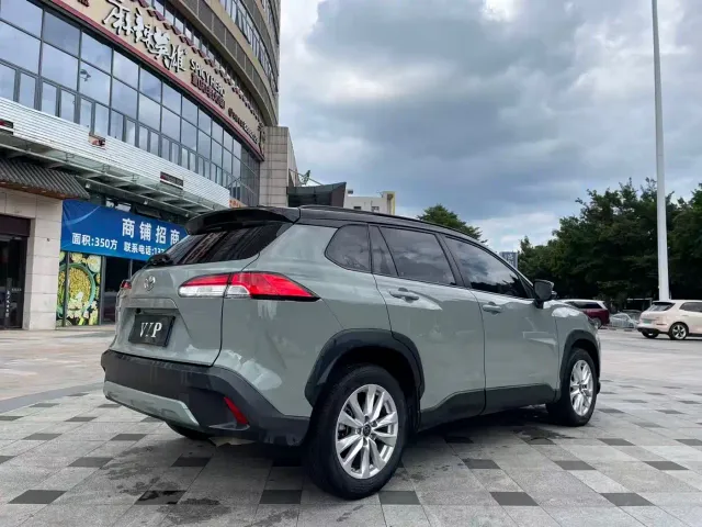 Toyota Corolla Cross — Фото автомобиля 7
