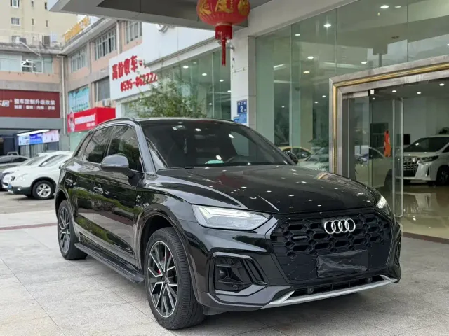Audi Q5L — Фото автомобиля 3