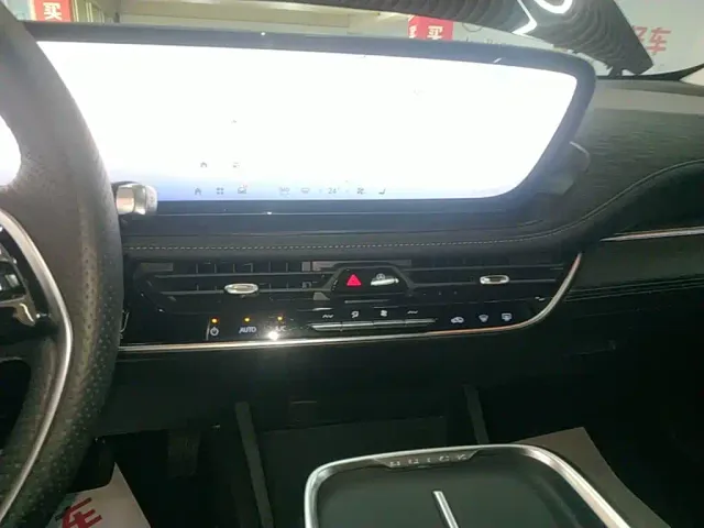 Buick LaCrosse — Фото автомобиля 12